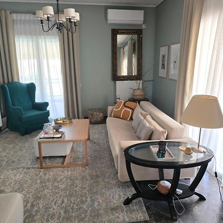 Large 1 Bedroom Penthouse With Large Terrace Athens Exterior photo